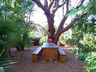 Bezuidenhout Guest House Malalane Exteriör bild